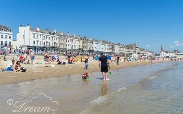 Tides Corner
