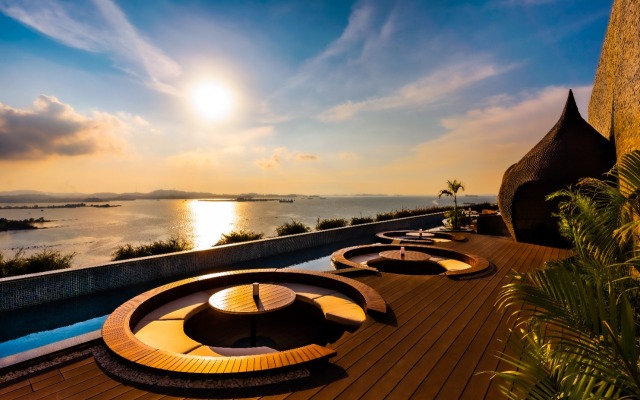 Batam Marriott Hotel Harbour Bay