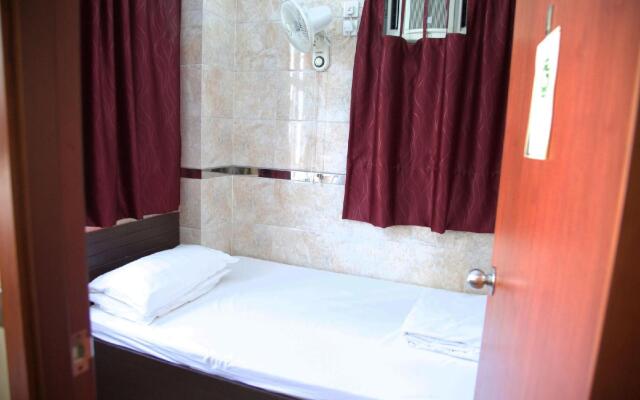 Yau King Hotel