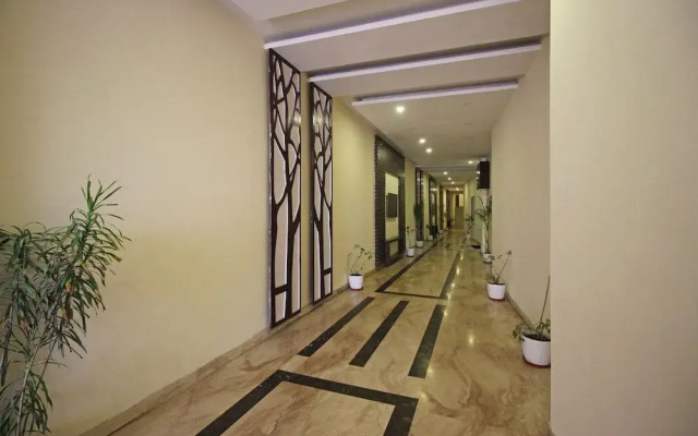 OYO 9011 Hotel Lohmod