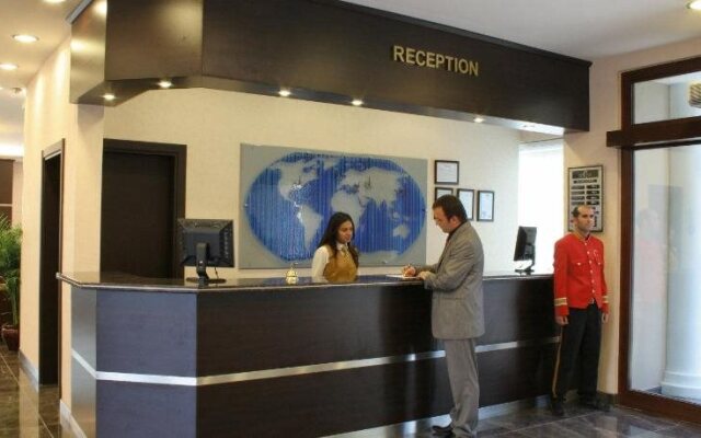 Ener Old Castle Resort Hotel