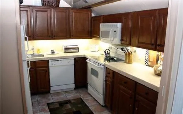 Mill Run #12 by Peak Property Management