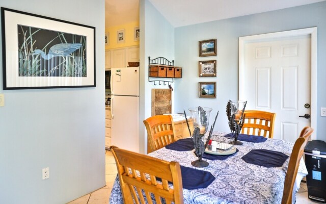 The Lakeside Beach 2 Bedroom Home