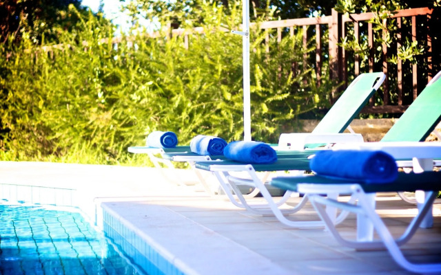 Dafni Villa by LeaderStay