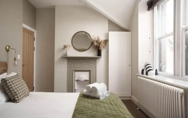 Flat2-cwh One Bedroom Apartment Central Penzance