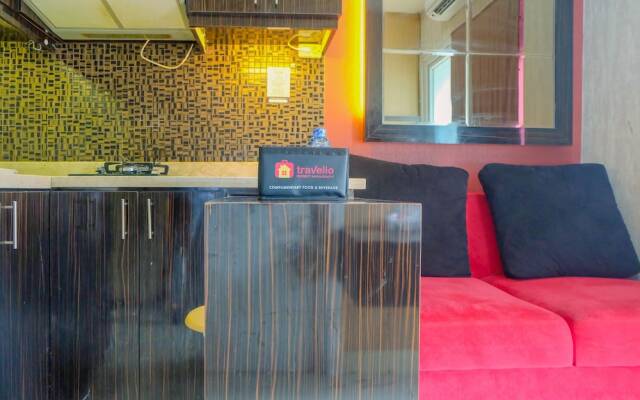 Warm 2BR Apartment at Green Pramuka City