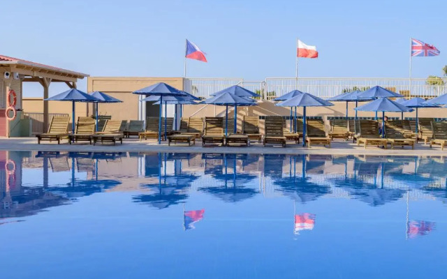 Aqua Sun Village