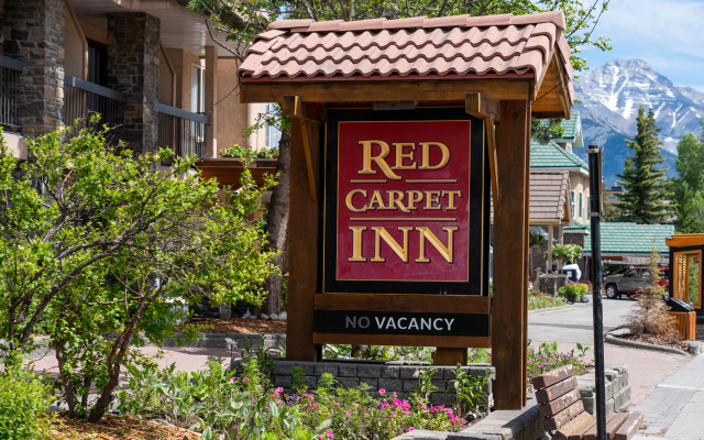 Red Carpet Inn