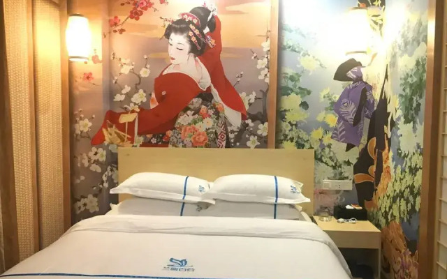Lily Hotel ( Yangxi West Lake )