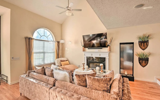 Charming Nashville Home ~ 6 Mi to Downtown!