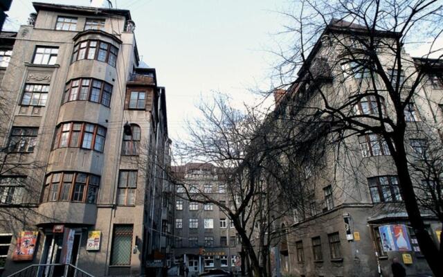 Studio on Rymarskaya