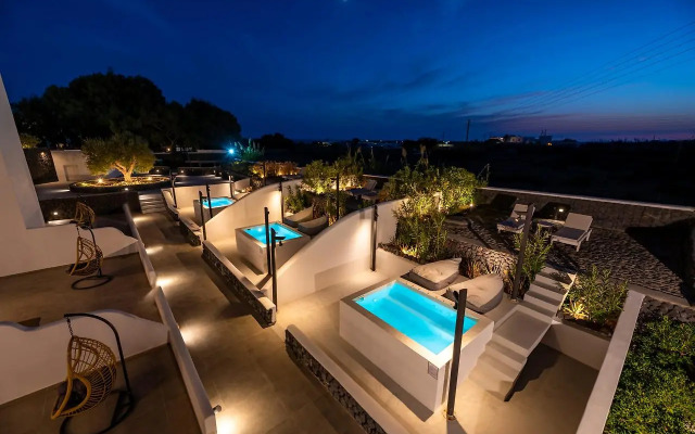 Santa Irina Sunny Loft Suites