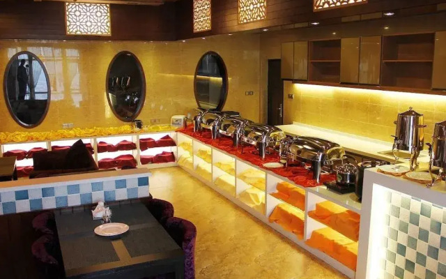 Chengdu Junxi Morrlinternational Hotel