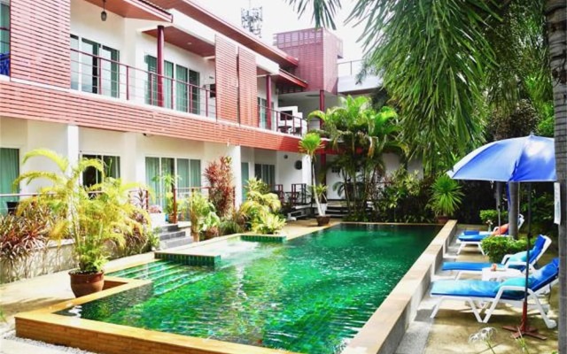 Nai Harn Re-life Resort