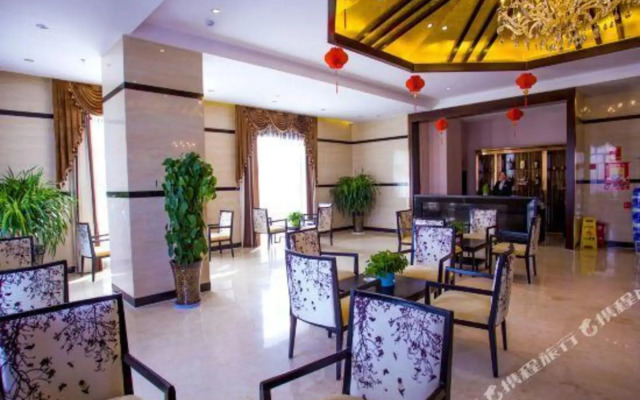 Purple Cloud Hotel