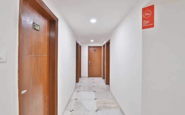 OYO 10197 Hotel Apex