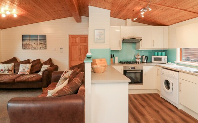 37 Amberwood