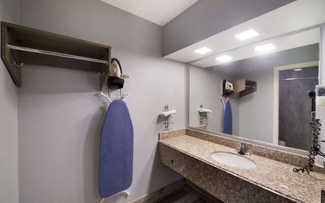 Americas Best Value Inn Buda Austin S