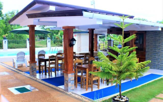 ZEN Rooms Greenfields Inn Bohol