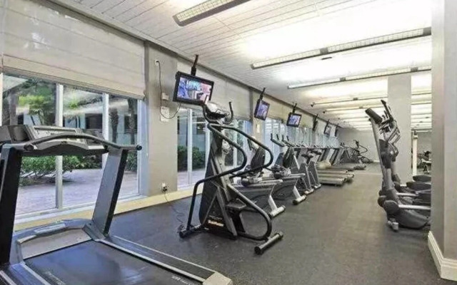 Lovely 2br/2 Bath Hollywood Beach!!!