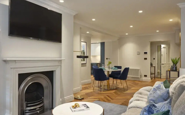 Mayfair – Peterson House
