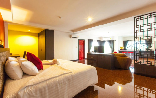 Gallery Lake View Hotel