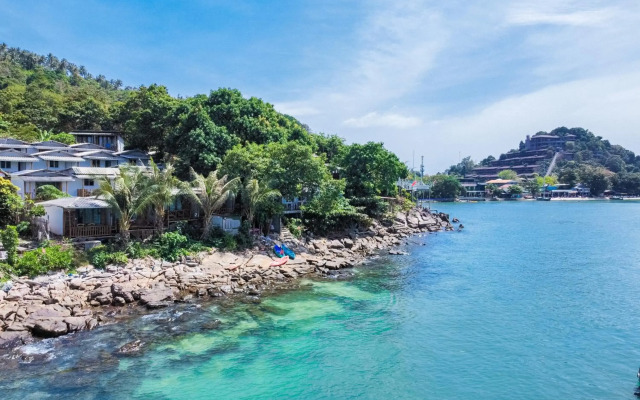 Phi Phi Cozy Seafront Resort