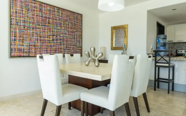 Elements 121 2 Bedroom Condo by RedAwning