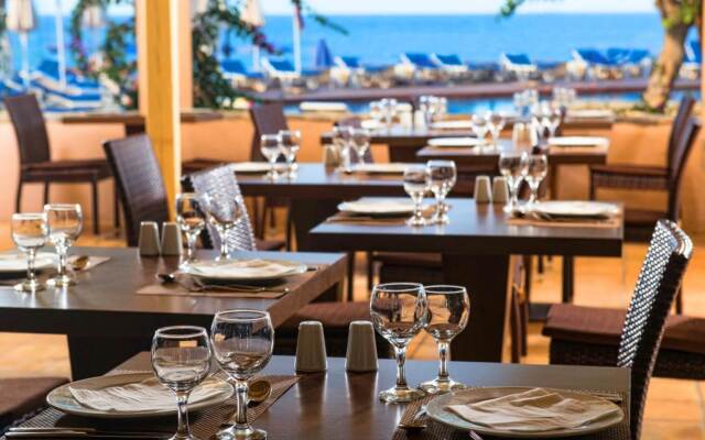 Silva Beach Hotel