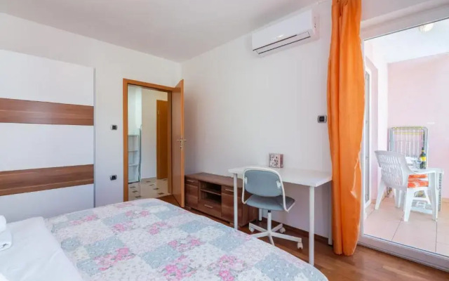 Apartment Lovorka 5