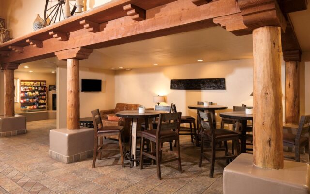 Red Lion Inn & Suites Goodyear Phoenix