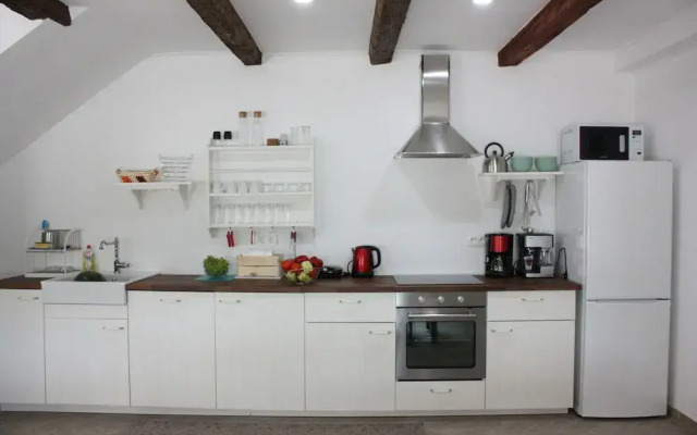 Villa Mate