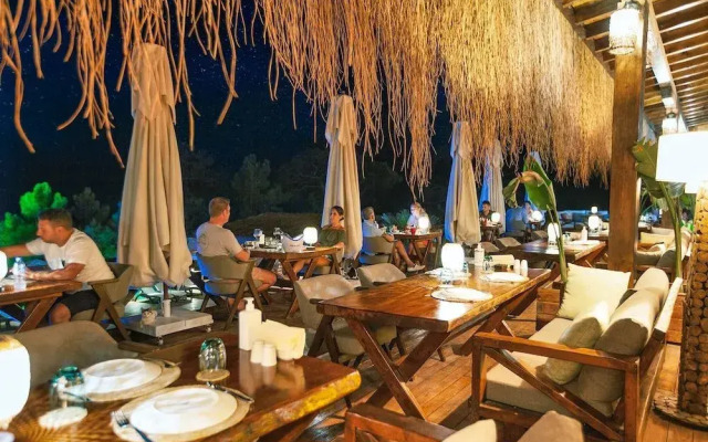 La Boheme Kabak