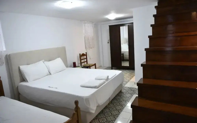 Evagelia Villas and Apartments