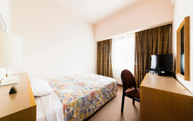 Kanku Izumisano First Hotel