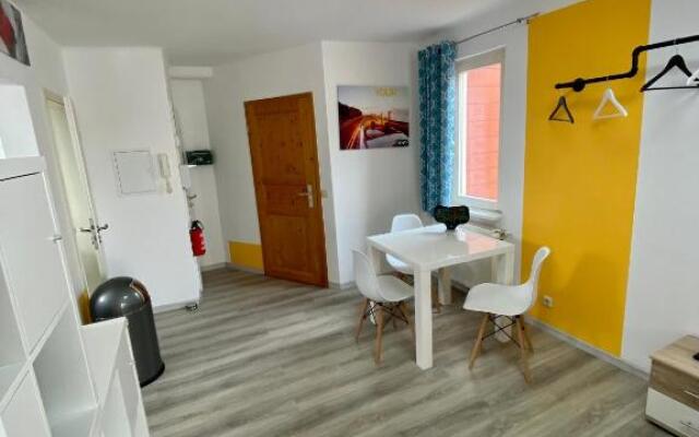 Apartment 2P. Balkon Zentral 1.4