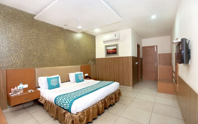 OYO 4575 Hotel Mirage