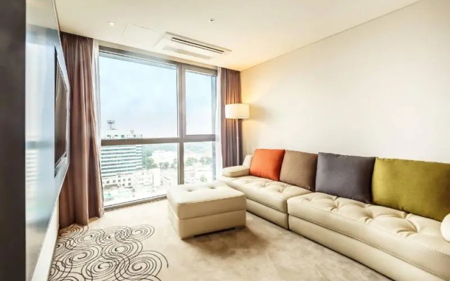 Hotel Golden Daisy Seogwipo Ocean