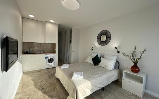 Апартаменты на улице Стрелкова 18 корпус 2