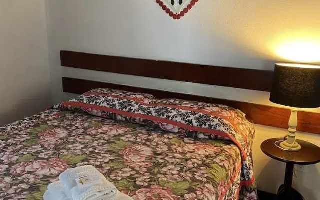 Village Colonial Hotel