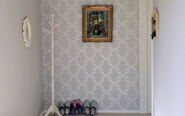 Rose Terrace Bise