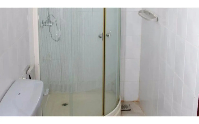 Vista Rooms near Negombo Beach 11