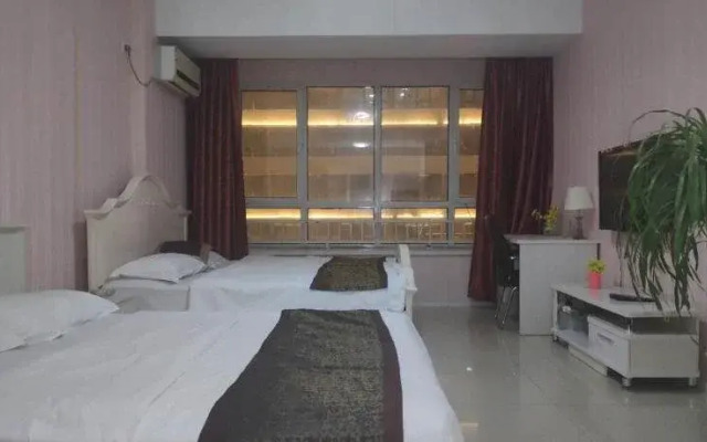 Wanda Gold Dragon Holiday Apartment