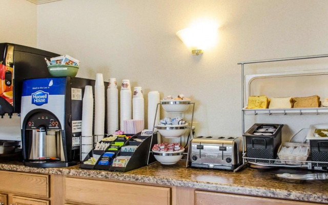 Clarion Inn Strasburg - Lancaster