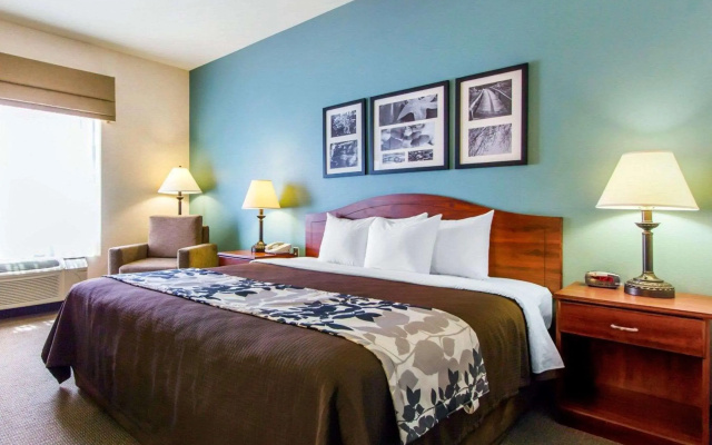Sleep Inn & Suites Evansville - Casper