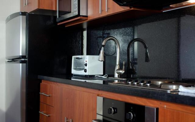 Travelers Suites Edificio Fontana Plaza