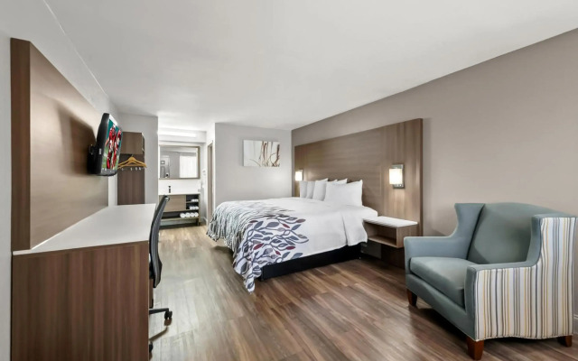 Red Roof Inn Sanford