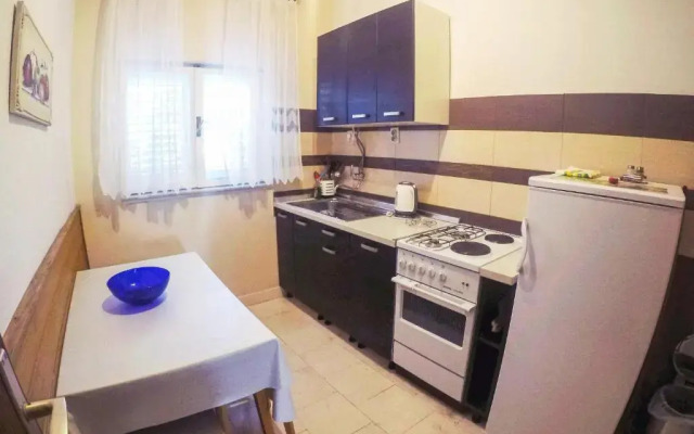 Apartments Milostić