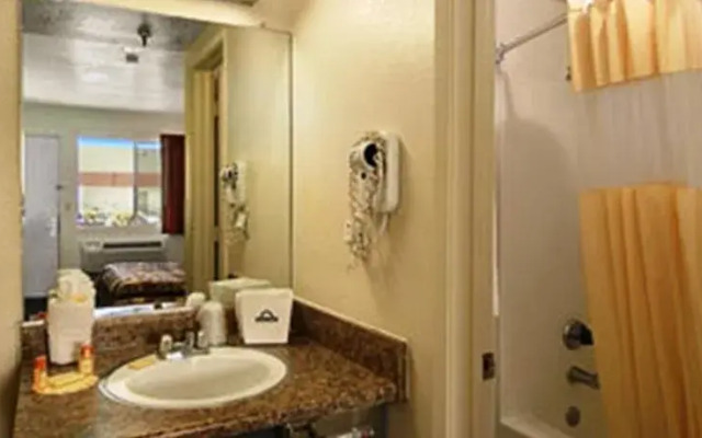 Days Inn by Wyndham Victorville