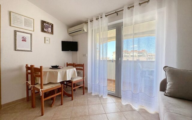 Mari - 150 m From sea - A4